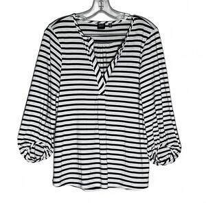 Blue Saks Fifth Avenue Black White Striped V-Neck 3/4 Sleeve Top Size Small
